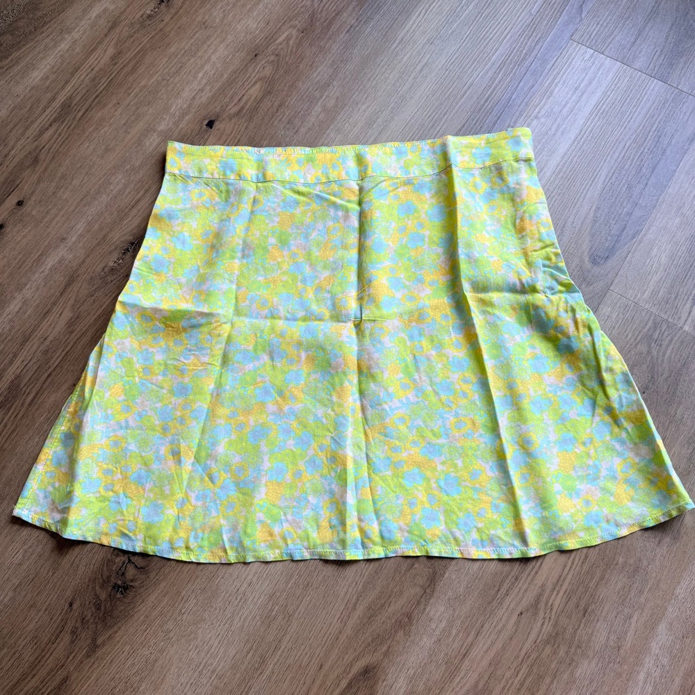 Abound Yellow Green Floral Mini Skirt Size L‎ Rayon A-Line Side Zip Y2K Revival